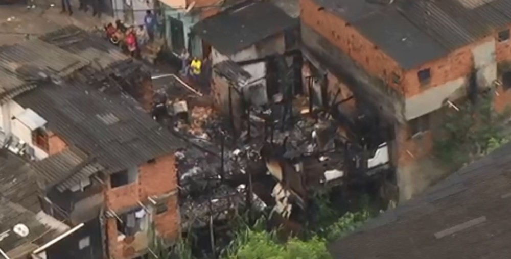 Incêndio de grande proporção em São Paulo