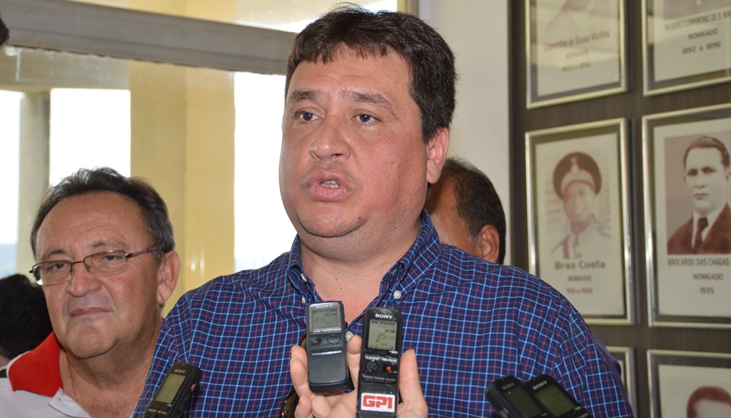 Nerinho descarta saída do PTB da base aliada do governo