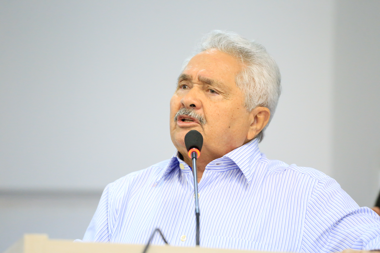 Senador Elmano Férrer 
