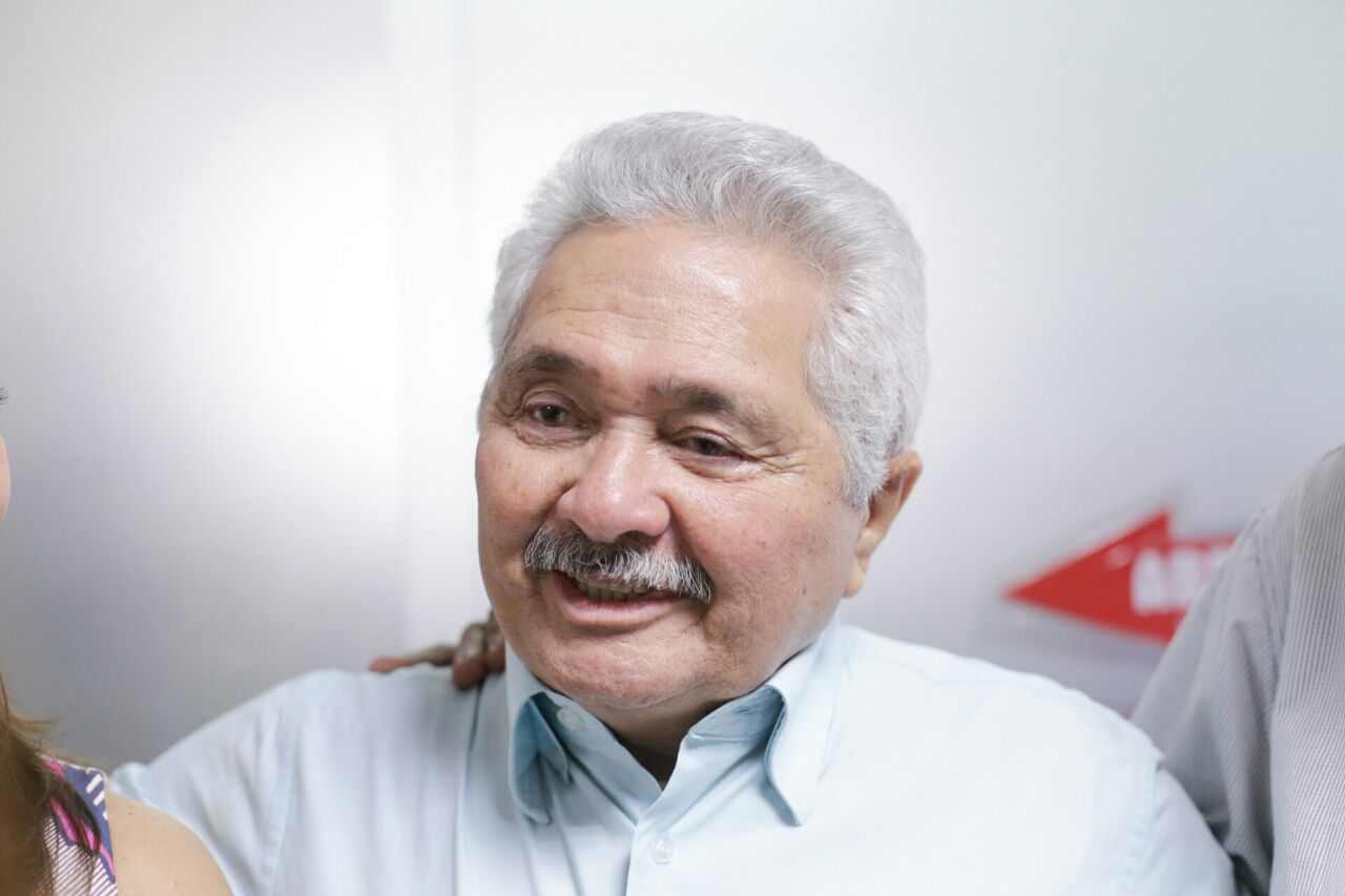 Elmano Ferrer