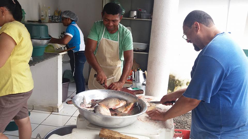 Alimentos sendo preparados