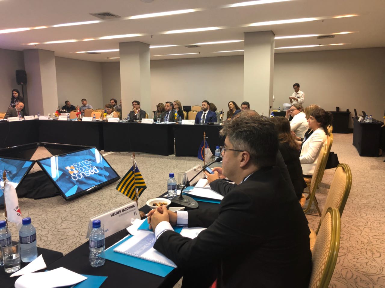 Helder Jacobina participa de Consed em Brasília
