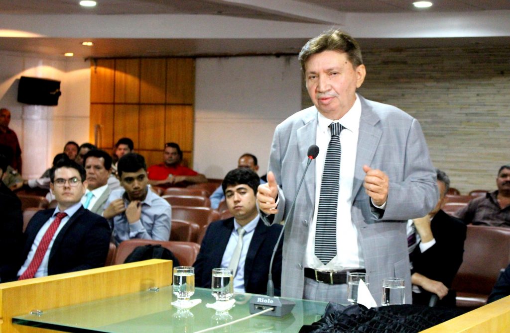 Olímpio Galvão é aclamado desembargador do TJ do Piauí