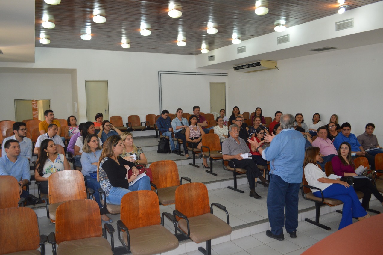Silvio Mendes tratando de H1N1 em Teresina