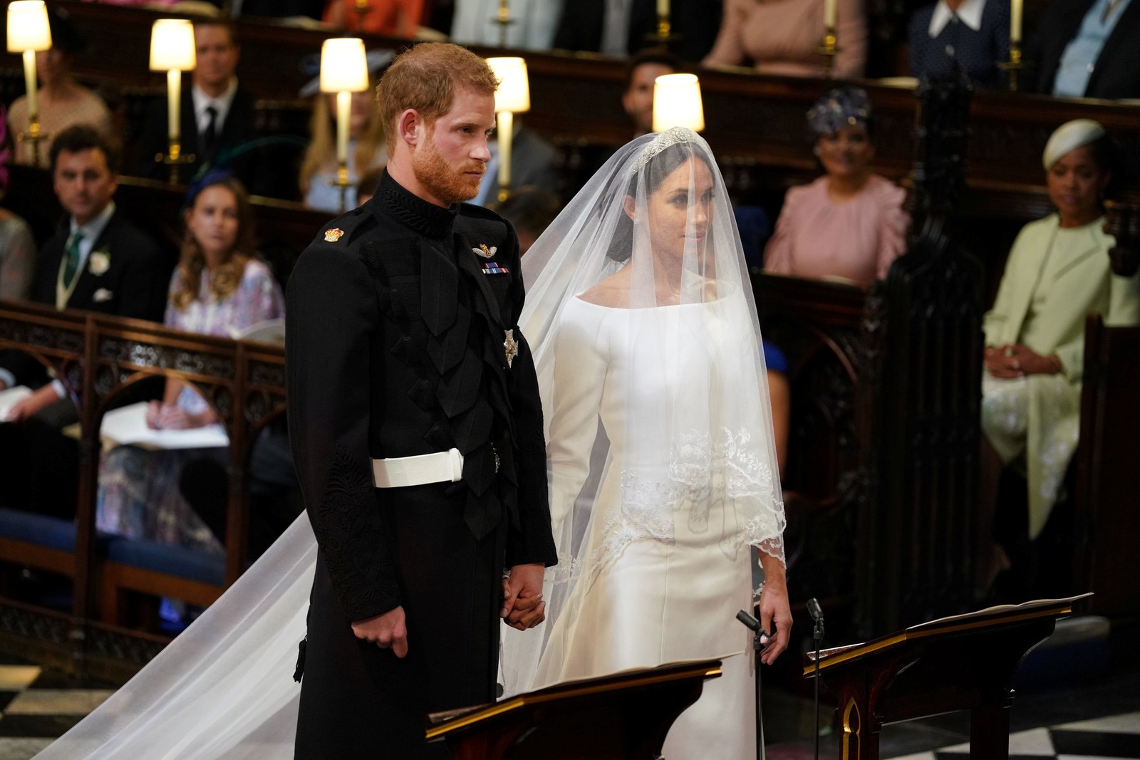Príncipe Harry e Meghan Markle se casam na Inglaterra