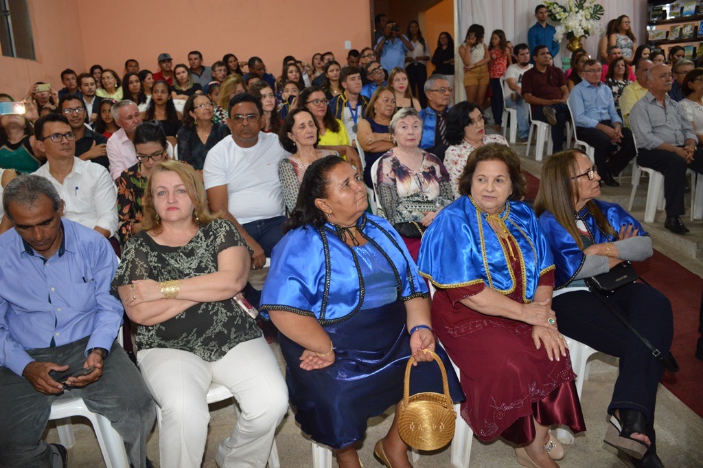 Público lota auditório da Alerp