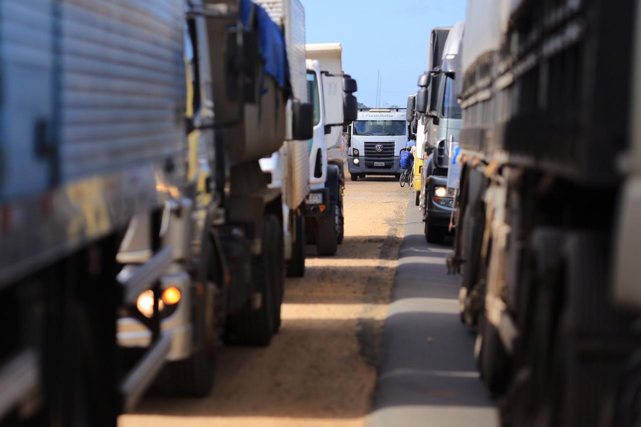 Manifestação dos caminhoneiros na BR 316