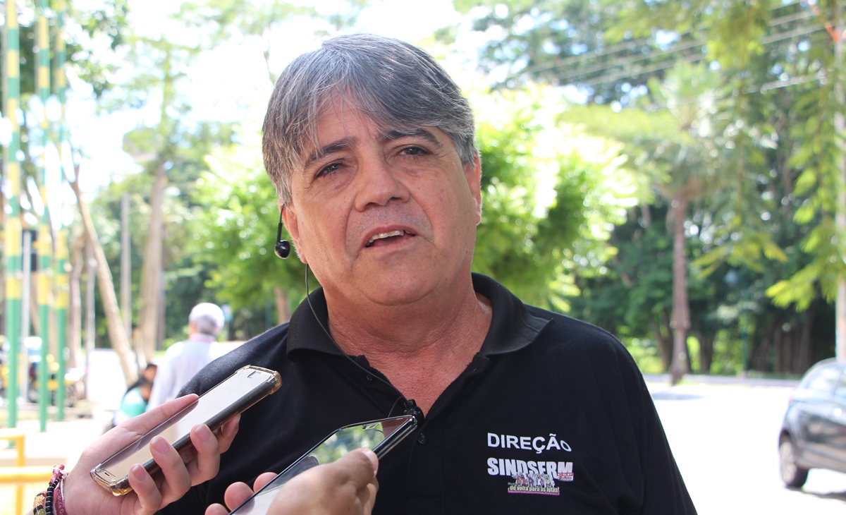 Sinésio Soares