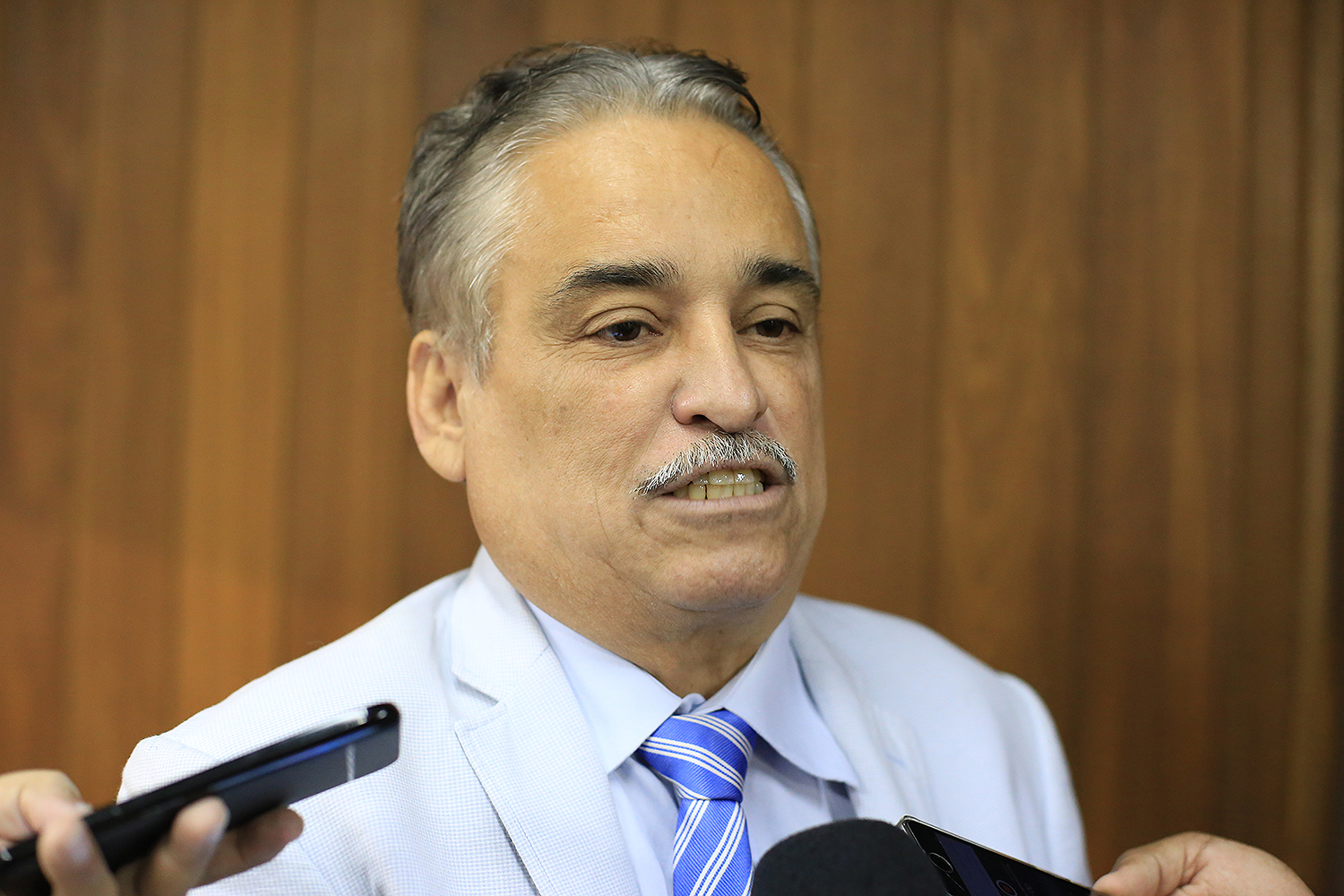 Robert Rios 