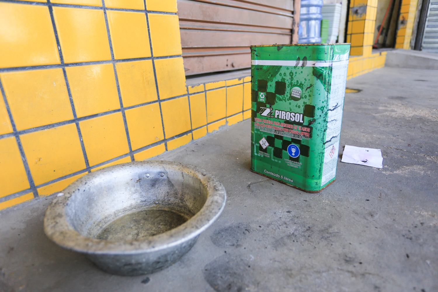 Querosene usada para provocar o incêndio