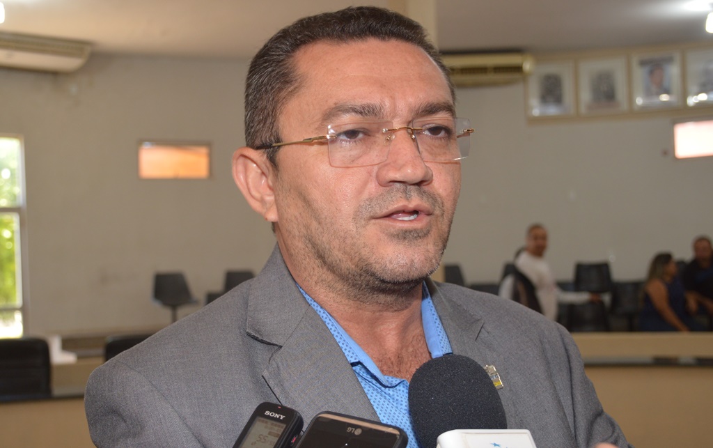 Padre Walmir recorre contra cassação do seu mandato