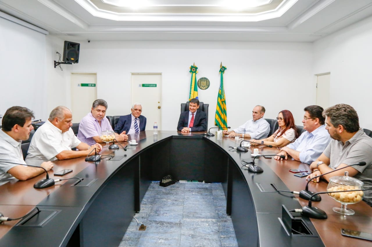Encontro ocorreu no Palácio de Karnak