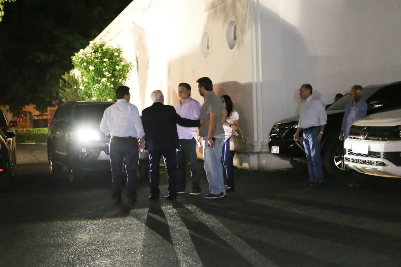 Reunião aconteceu no Palácio de Karnak
