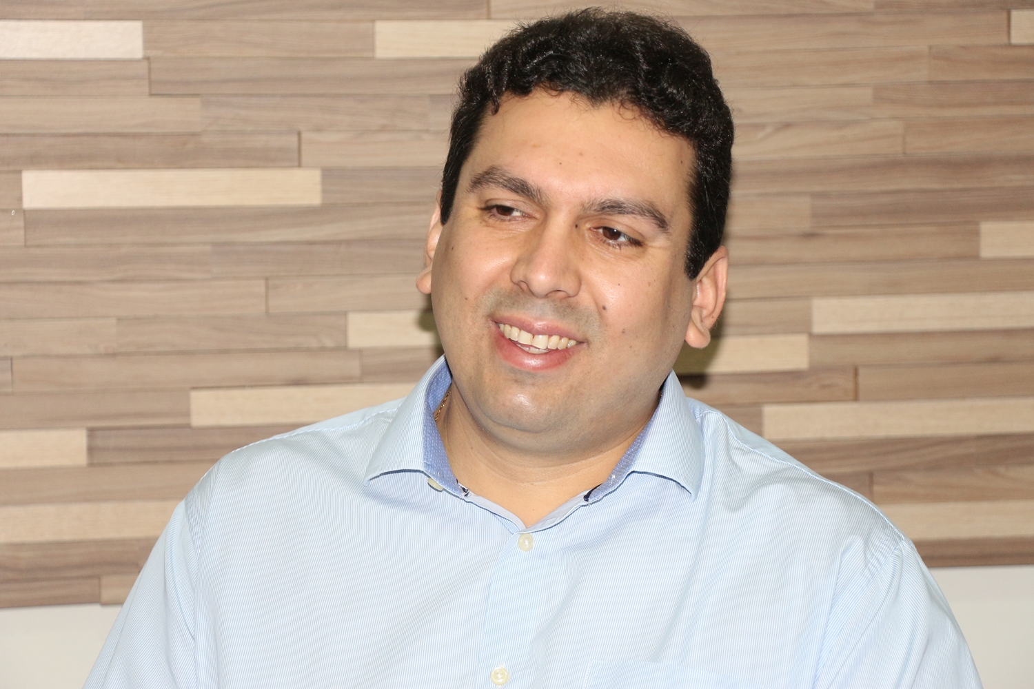 Dr. Marcos Vinícius   