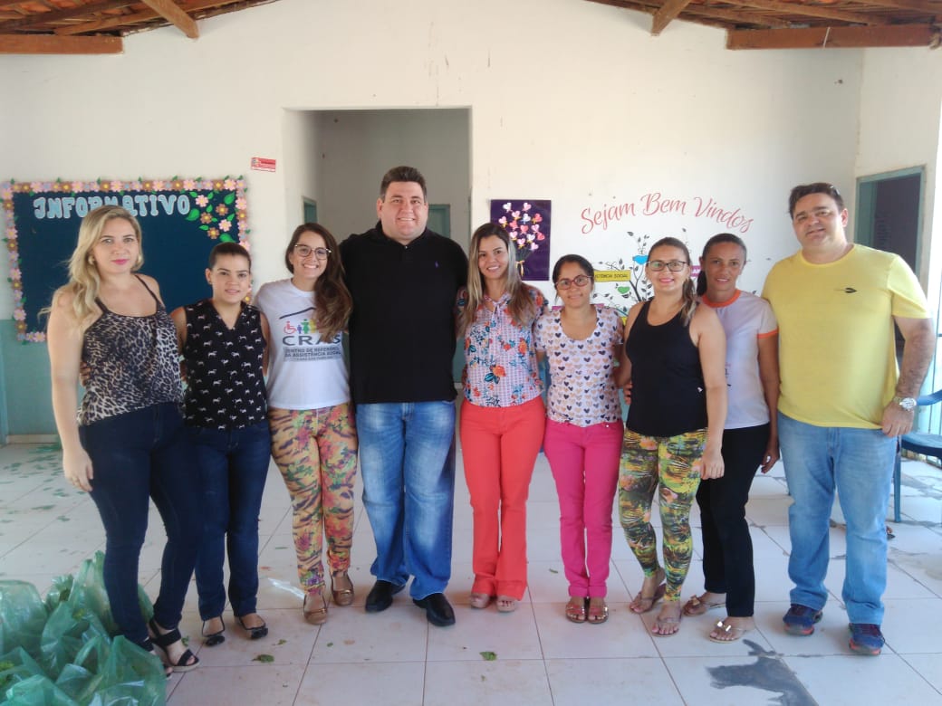 Prefeitura realiza doação de alimentos 