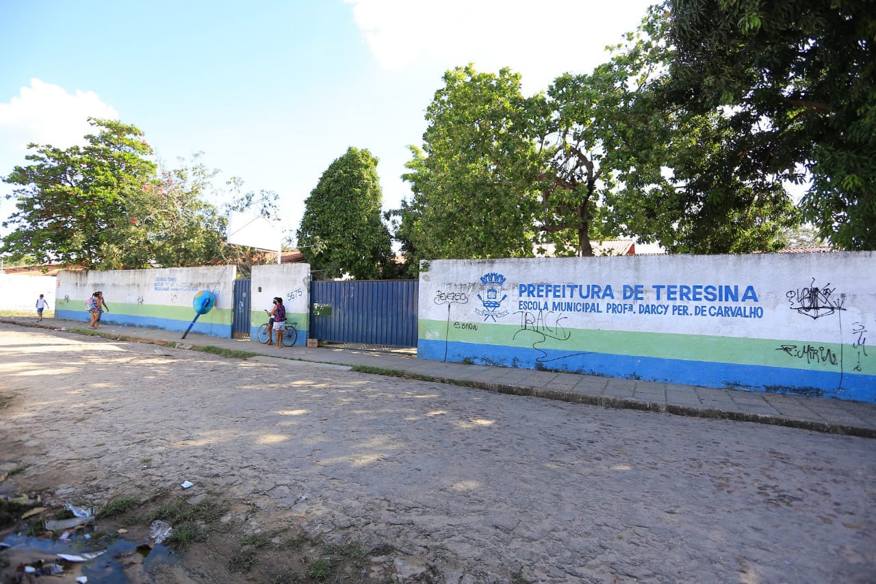 Escola Darcy Oliveira, onde aconteceu o crime