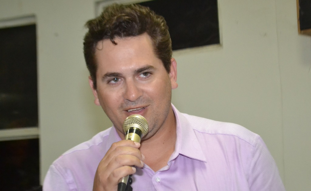 Pablo Santos adere ao Padre Walmir