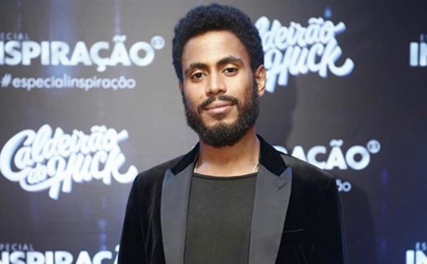 Ícaro Silva