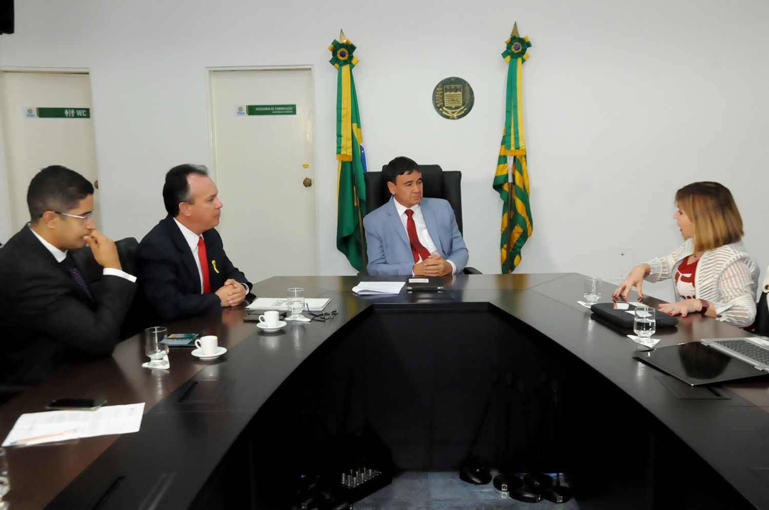 Governador Wellington Dias debate novo sistema de compras e licitações para o Estado