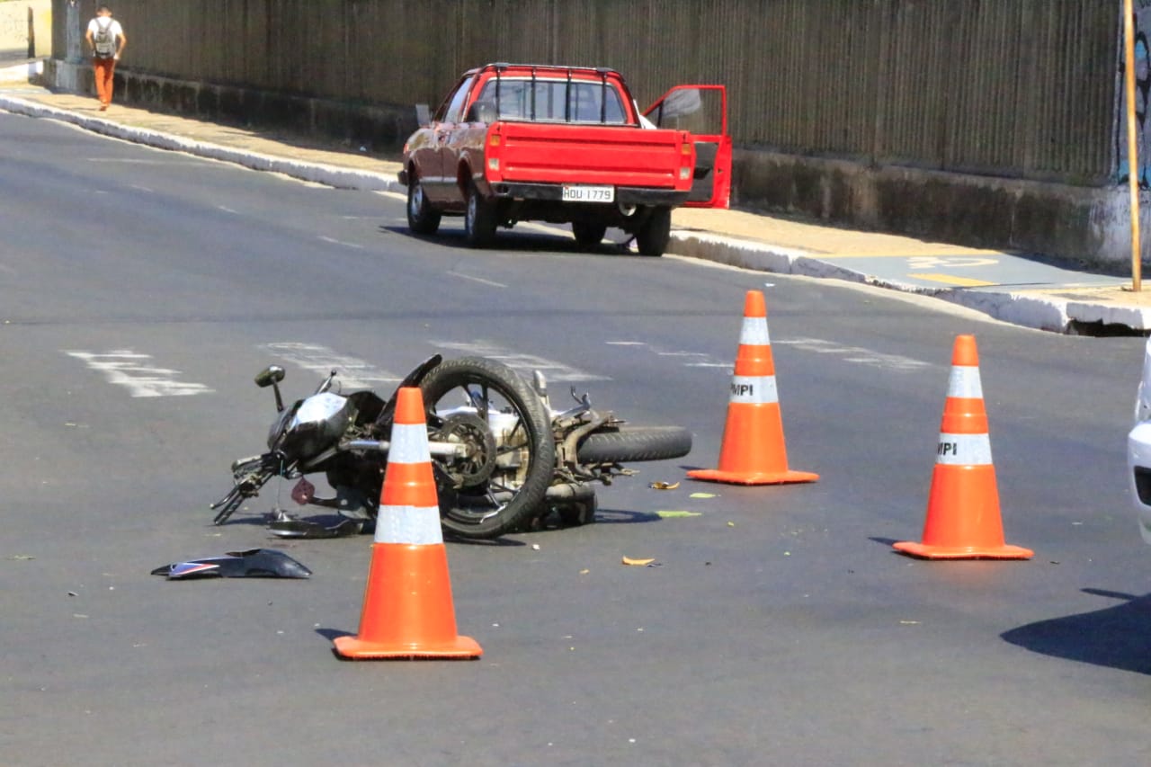 Motocicleta do soldado do Exército