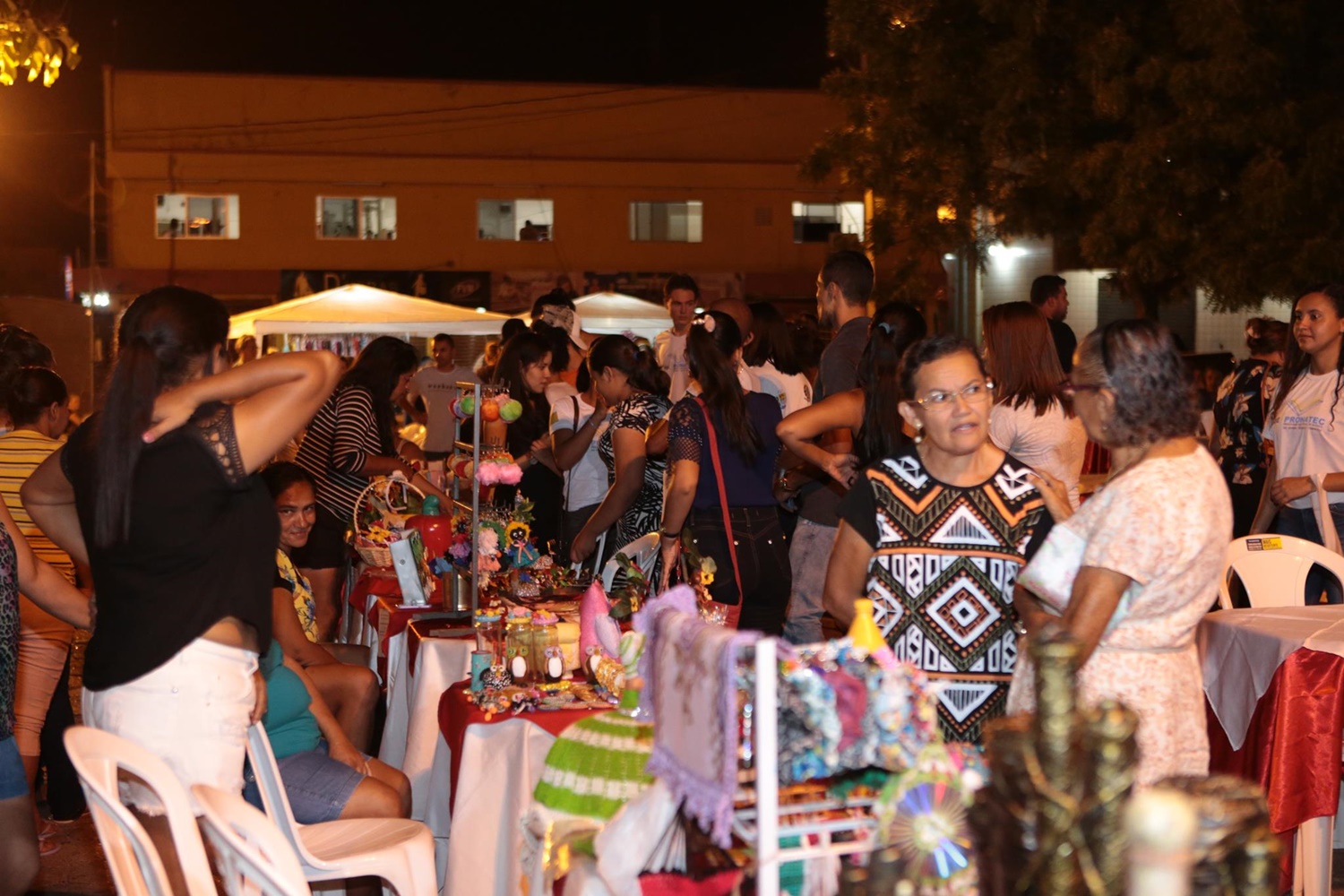 Exposição em Altos