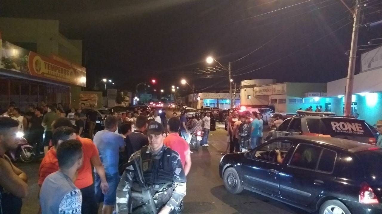 Protesto na Central de Flagrantes 