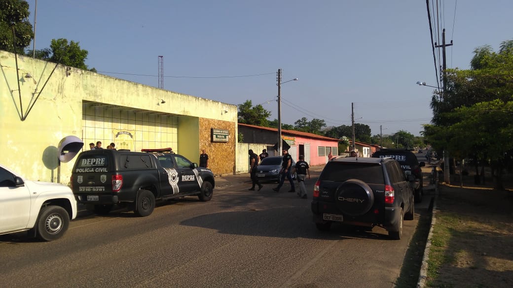 A operação foi deflagrada na manhã de hoje