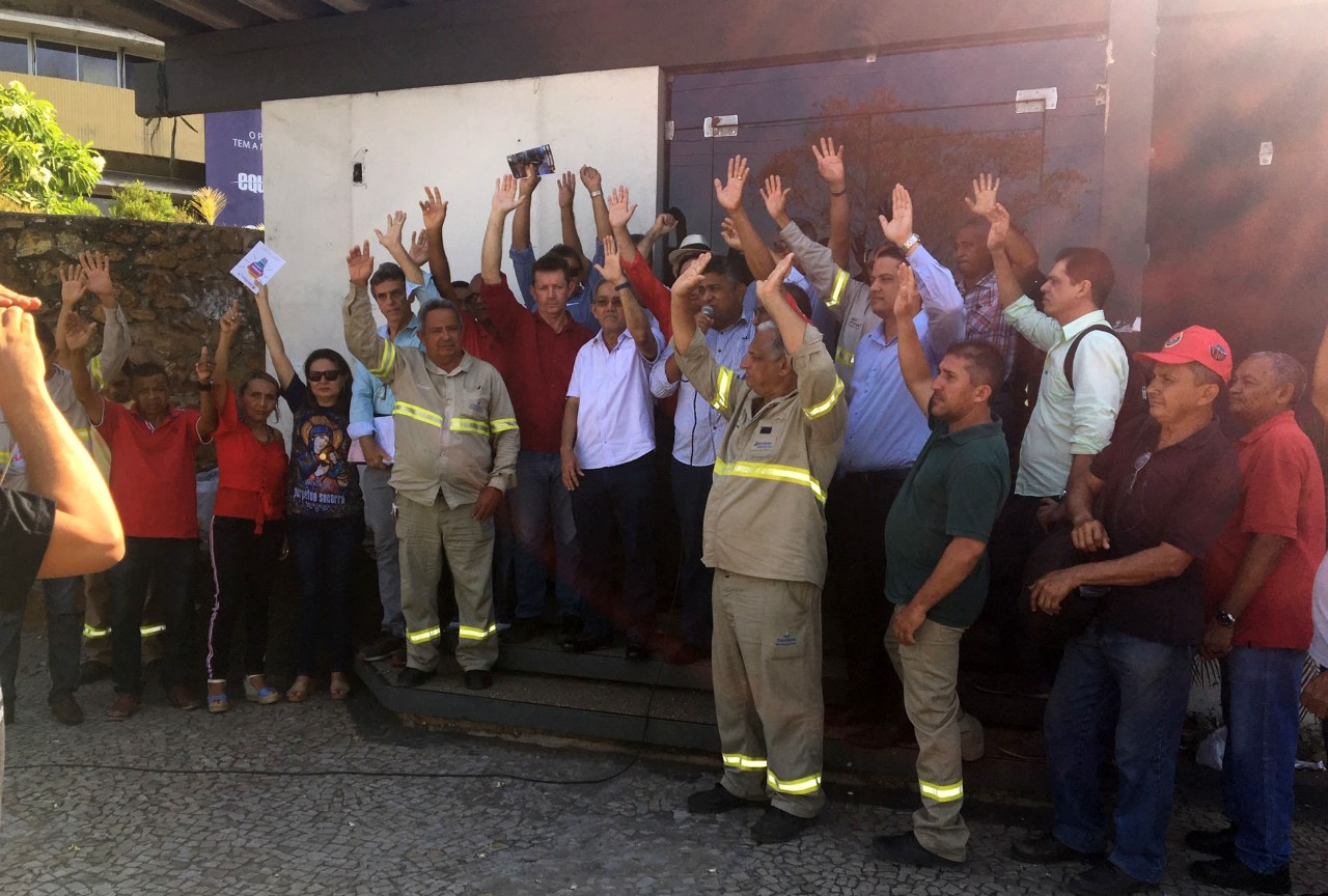 Ato Público em frente a Cepisa 