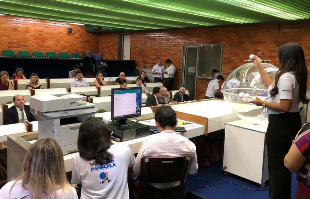 Sorteio das urnas