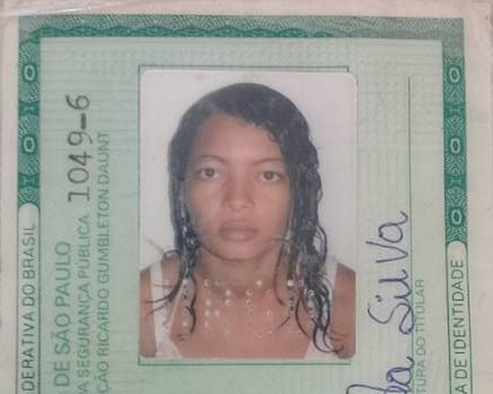Mulher acusada de matar o esposo com facada