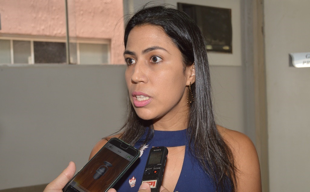 Enfermeira defende aprovação do projeto original