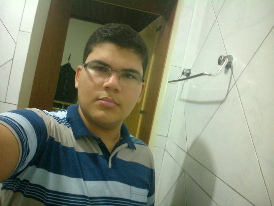 Rayron Soares de Holanda