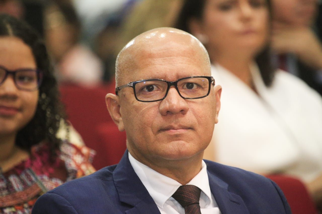 Deputado eleito pelo PT, Franzé Silva, recebe diplomação no TJ