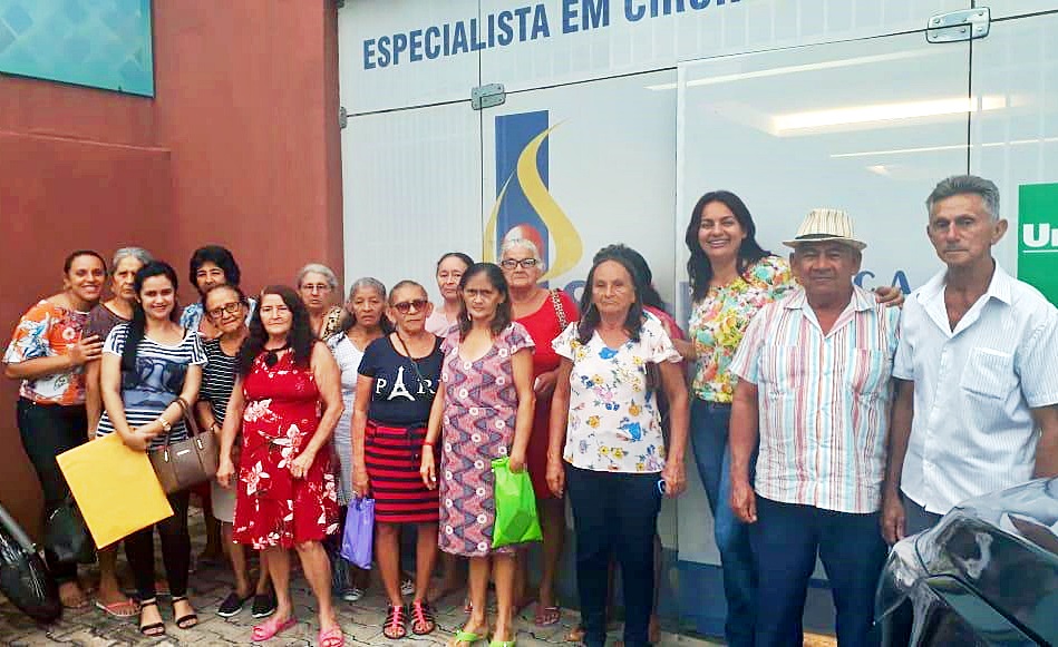 Idosos participam de mutirão de cirurgias em Cocal