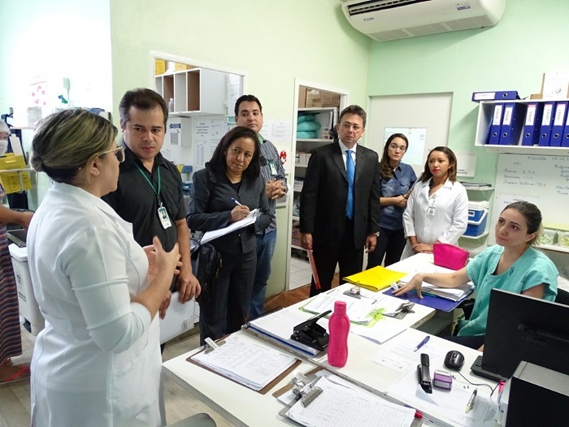 Vistoria na Maternidade Dona Evangelina Rosa