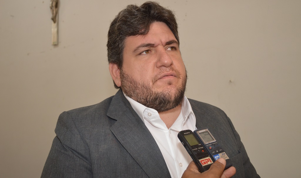Decisão do TJ confirma reeleição do presidente Hugo Victor (MDB).