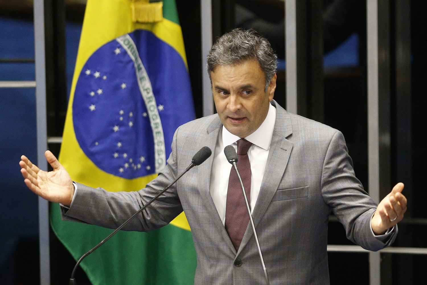 Aécio Neves