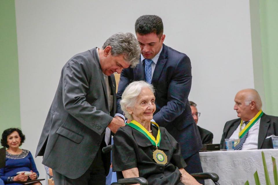 Dona Petinha
