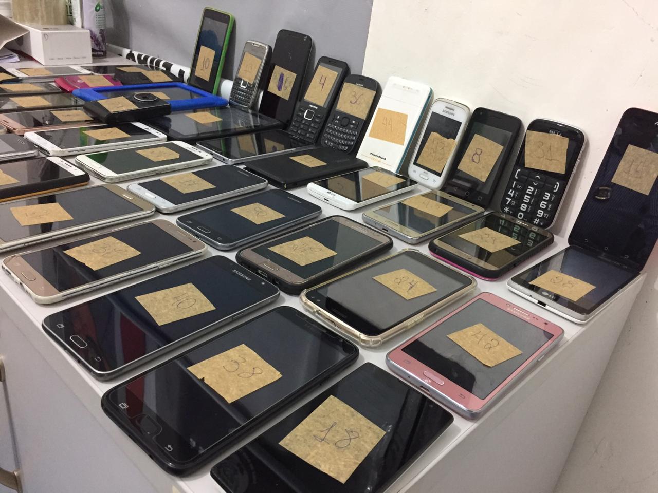 Aparelhos celulares