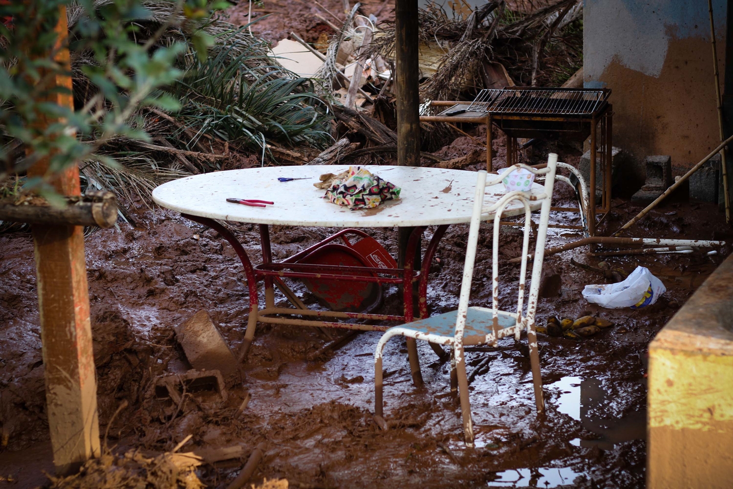 Estragos provocados pelo rompimento de uma barragem da mineradora Vale em Brumadinho