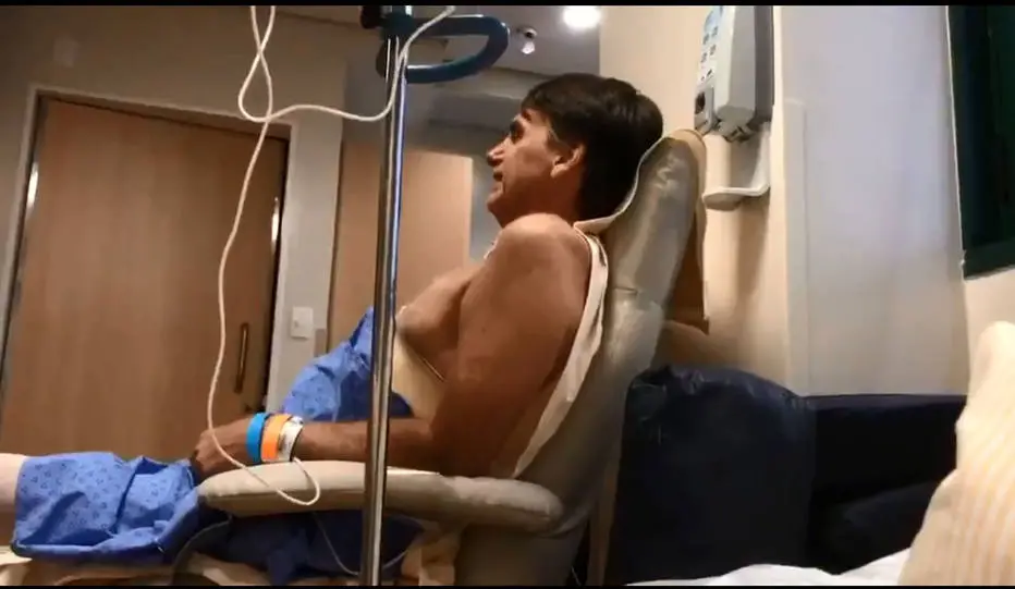 Presidente Jair Bolsonaro no Hospital Albert Einstein