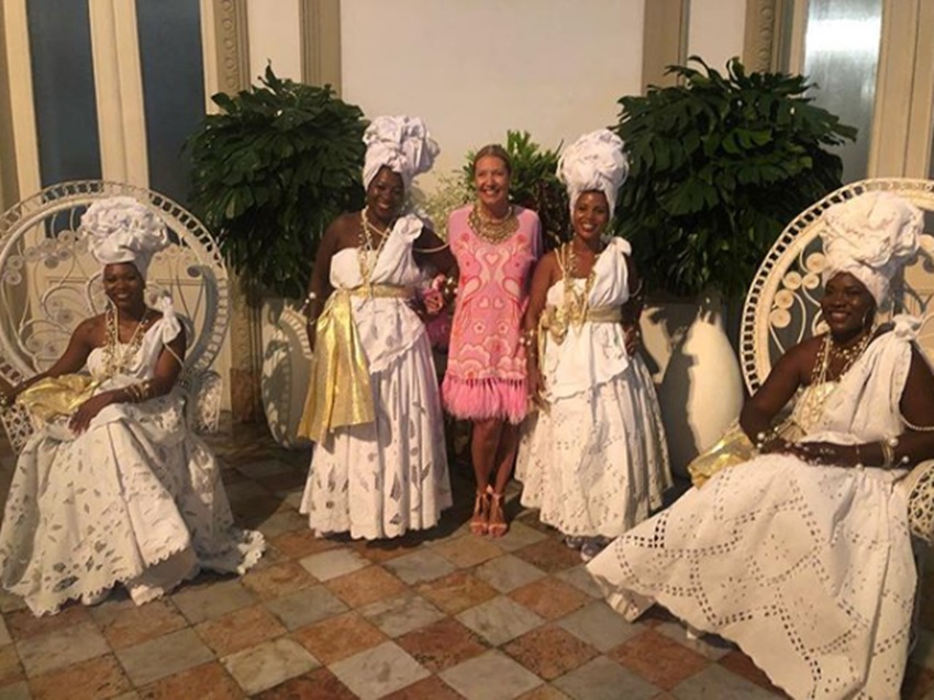 A decoração da festa lembrava a escravidão e foi criticado pelos internautas