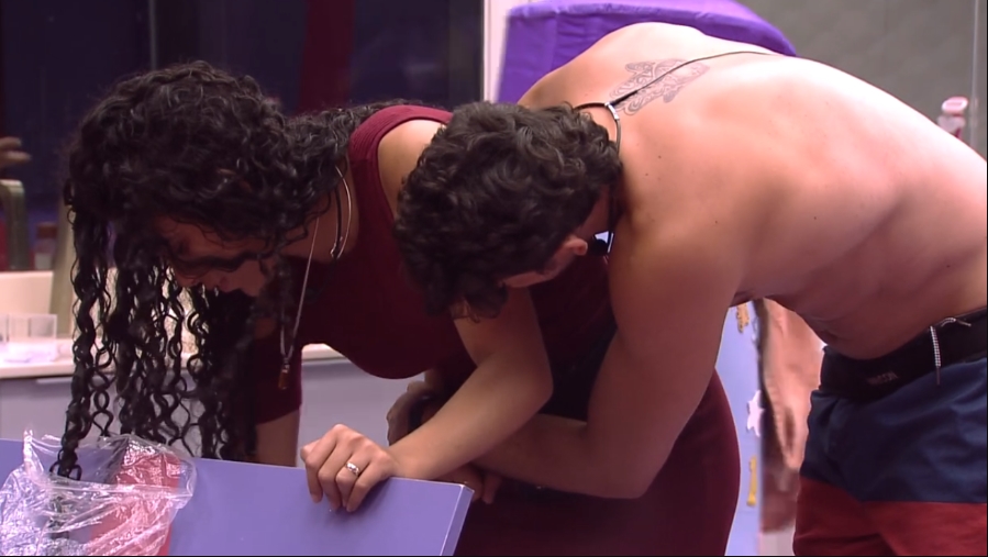 Maycon e Elana