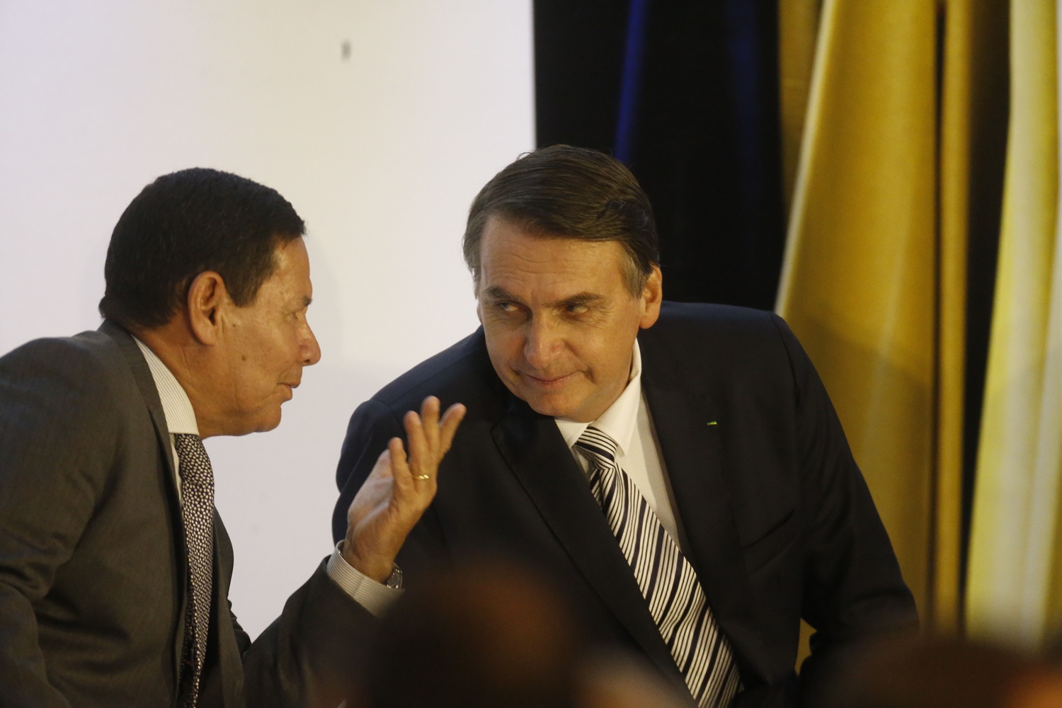 Hamilton Mourão e Jair Bolsonaro