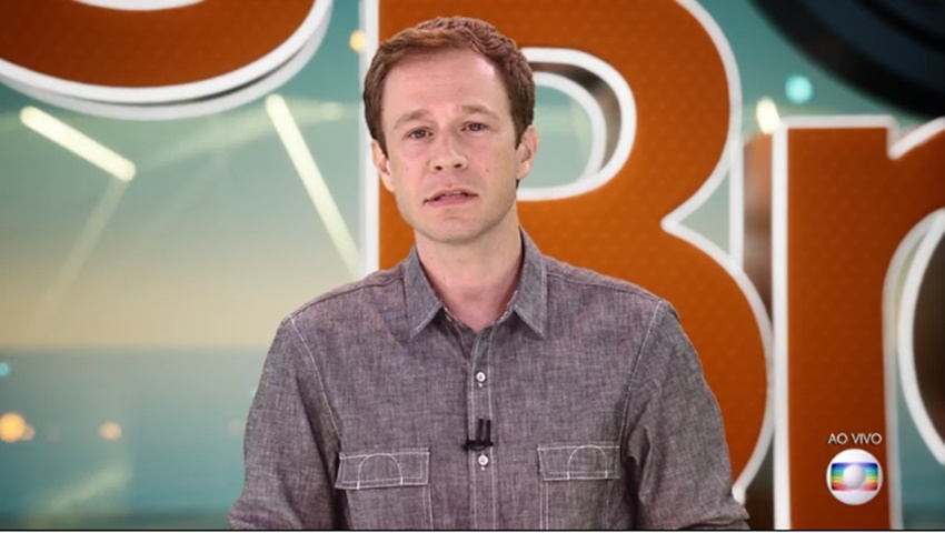Tiago Leifert anuncia Paredão fake