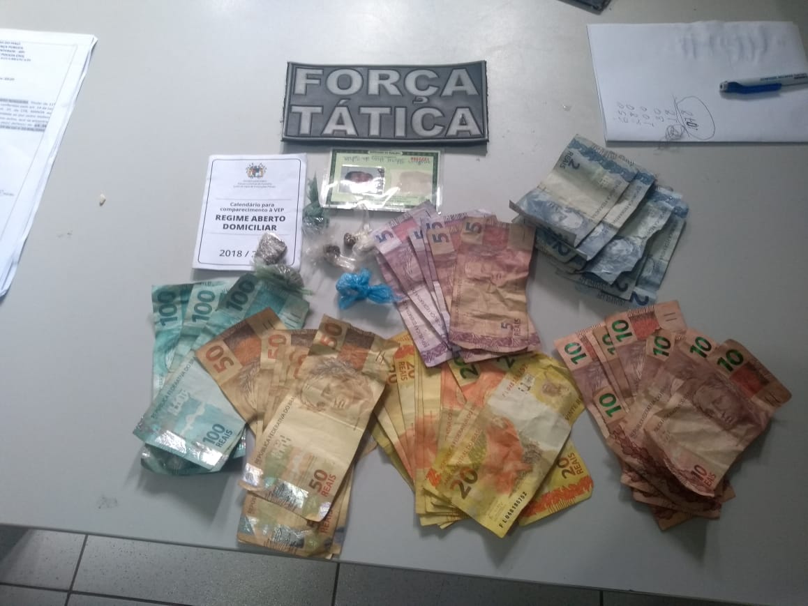 Material apreendido com o suspeito 