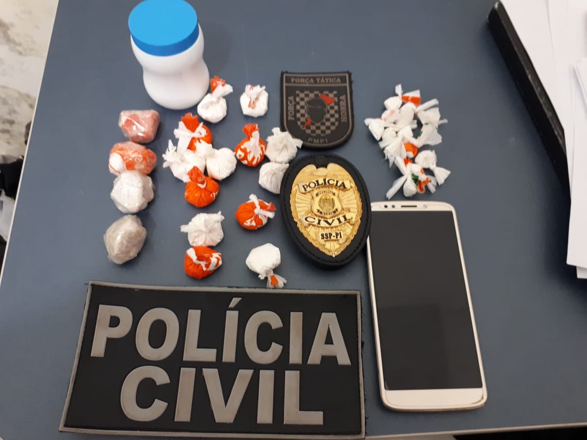 Material apreendido em Altos 