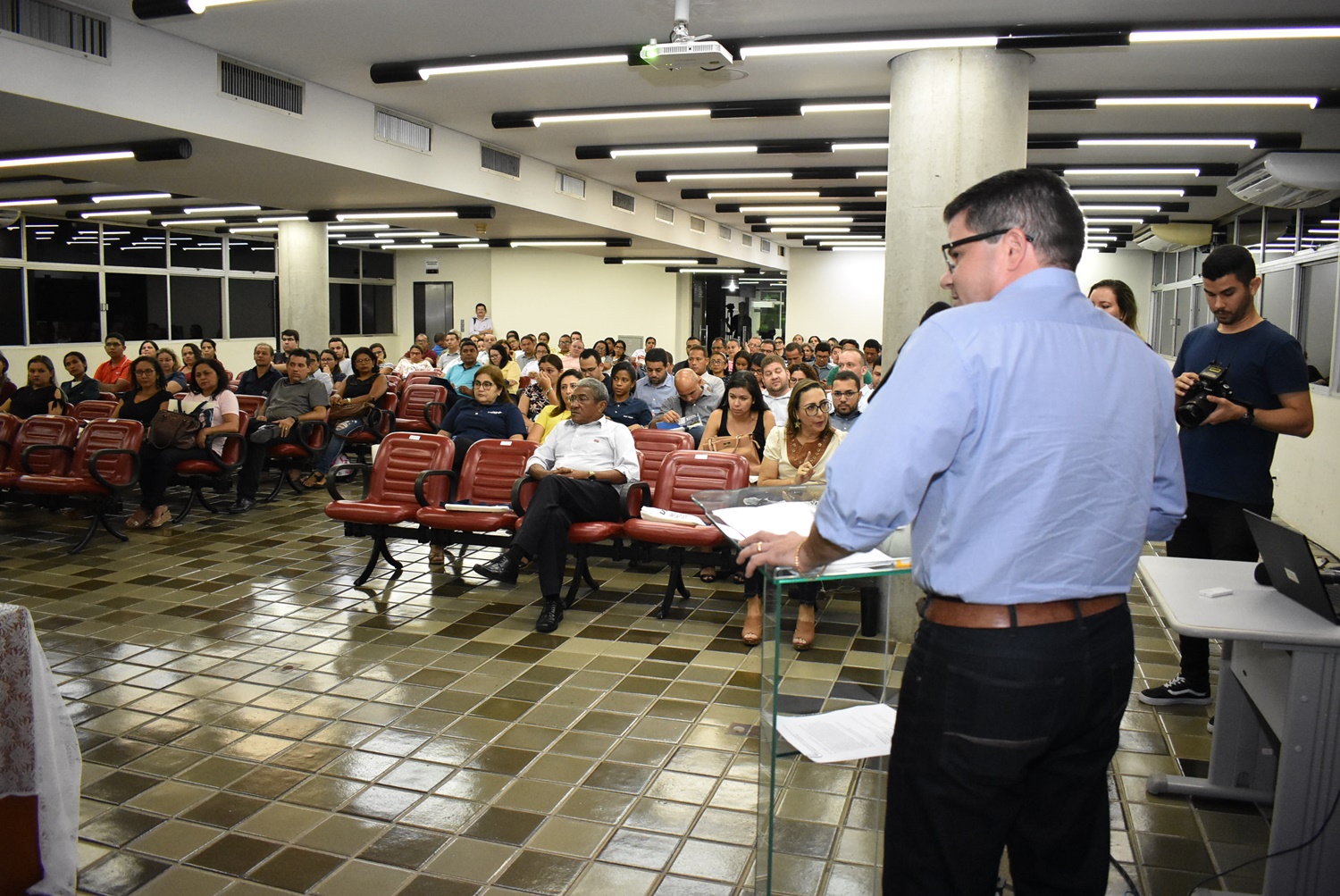 Empresário conhecem Plataforma SESI Viva+