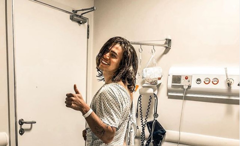Whindersson reaparece no Instagram para anunciar cirurgia