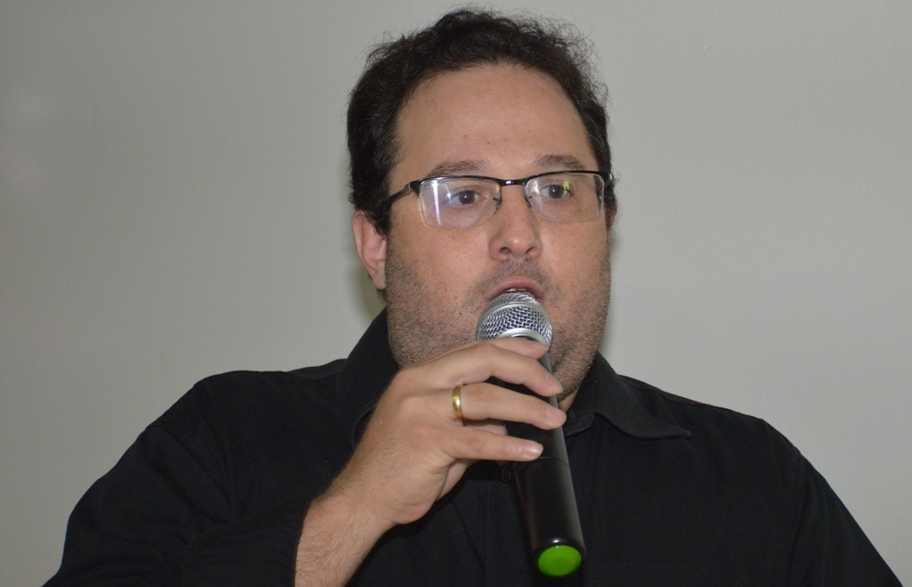 Erivelto Barros tira férias de 30 dias